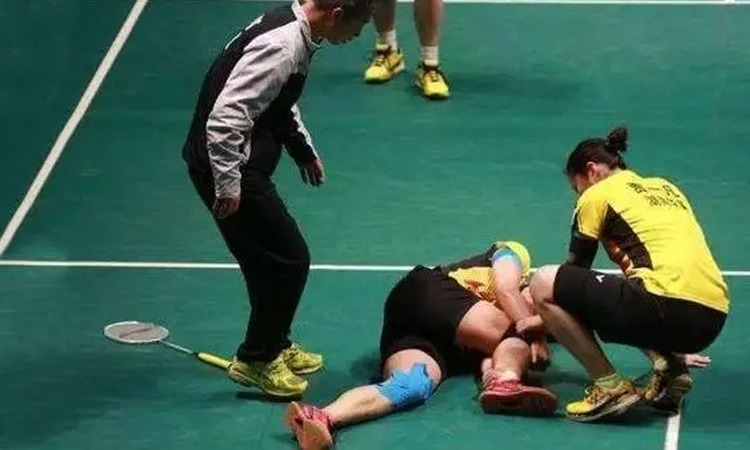 把年轻的詹姆斯放到现在，能不能统治联盟？